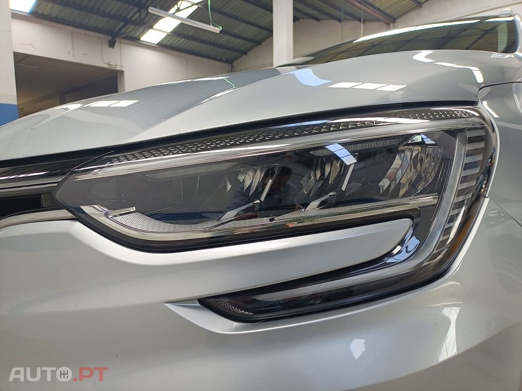 Renault Mégane Sport Tourer 1.6 E-Tech Plug-In E-Tech Hybrid Engineered