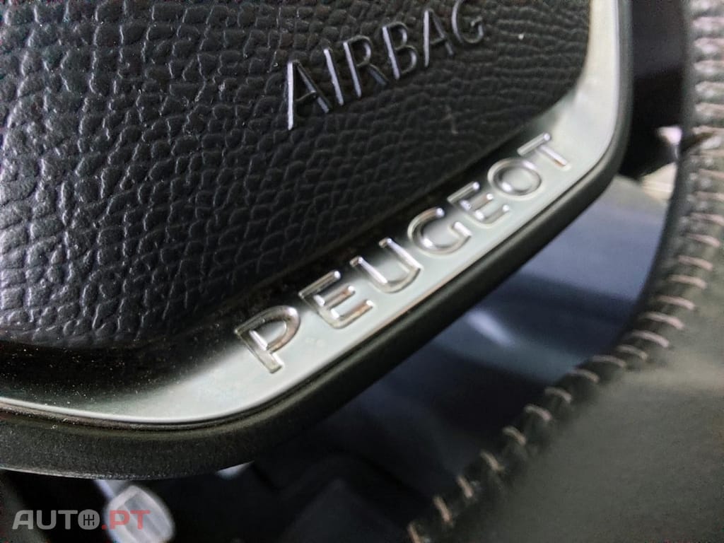 Peugeot 3008 1.5 BlueHDi Active Pack