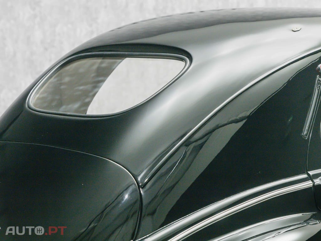 Peugeot 203 A