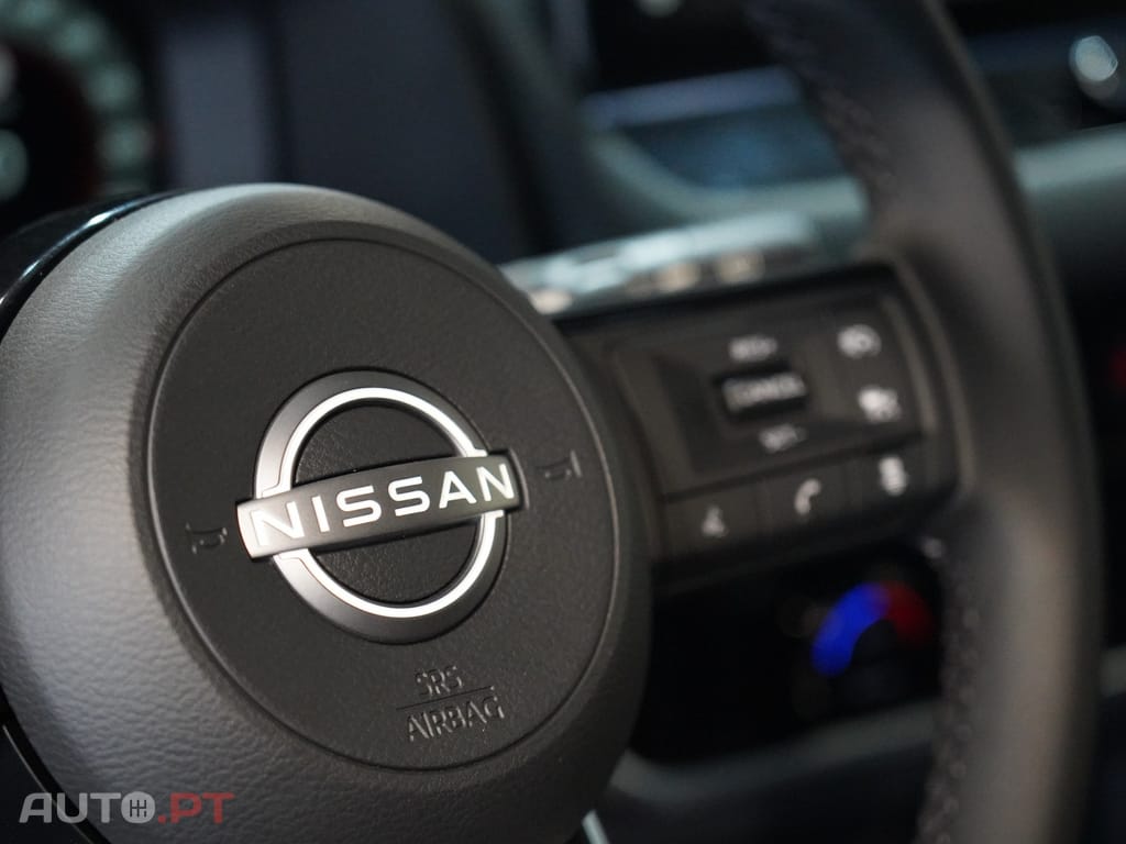 Nissan Qashqai 1.3 DIG-T N-Connecta LED+TT+SKY