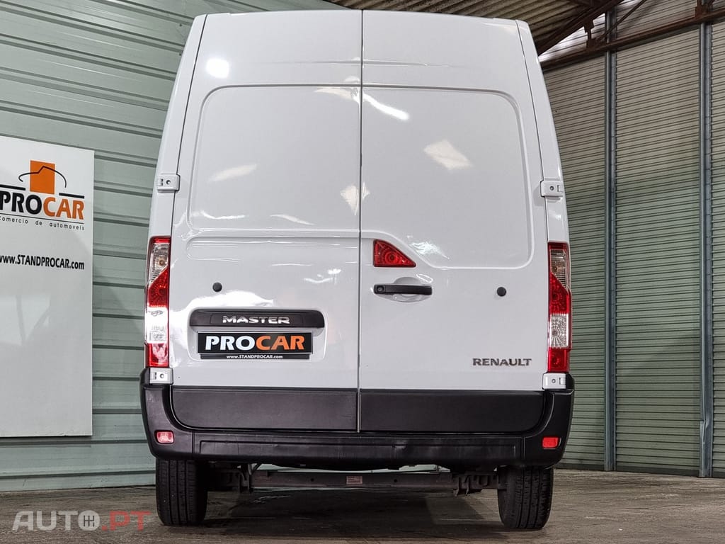 Renault Master 2.3 dCi L2H2 3.5T
