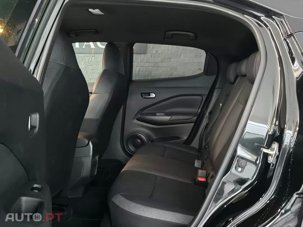 Nissan Juke 1.0 DIG-T N-Connecta NAV. DCT