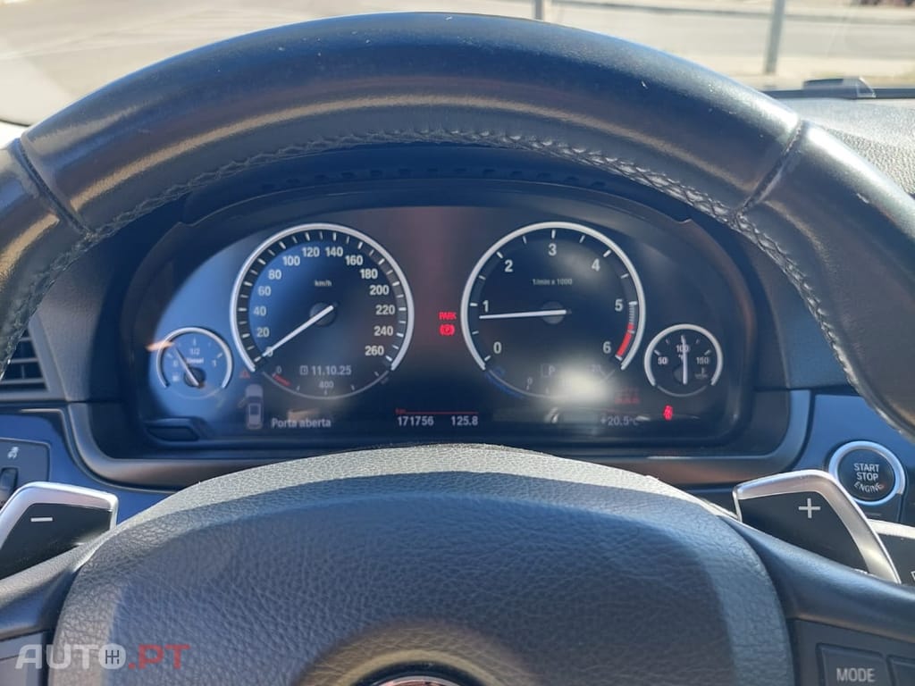 BMW 520 Luxury Line Auto
