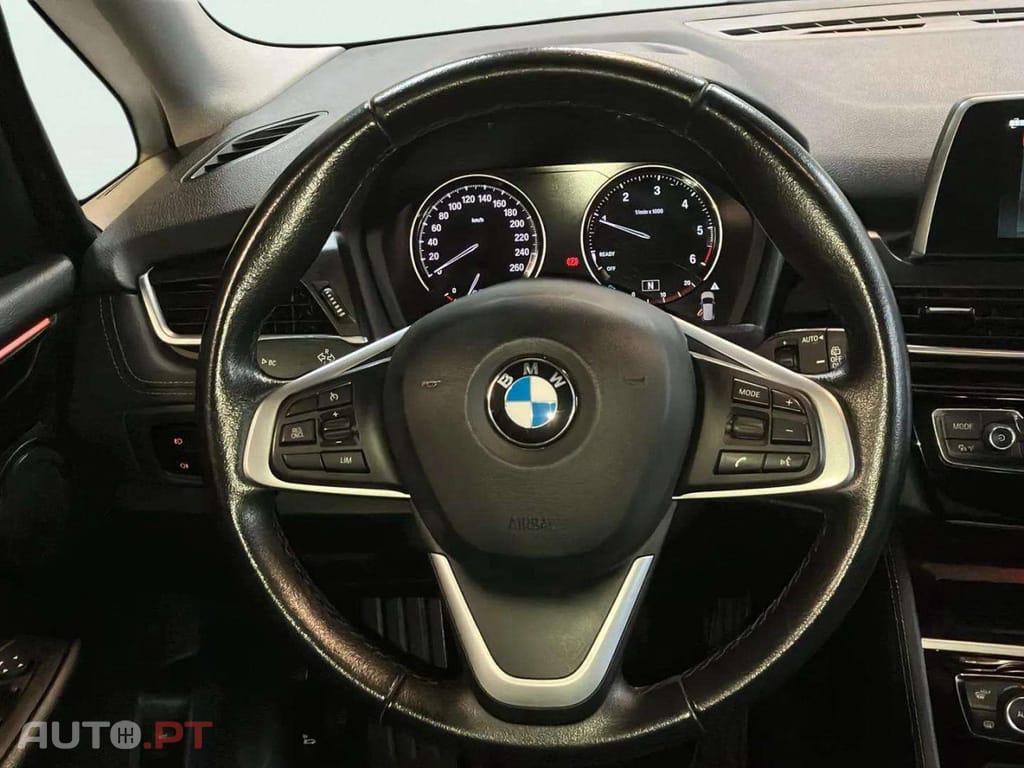 BMW 216 Sport Line