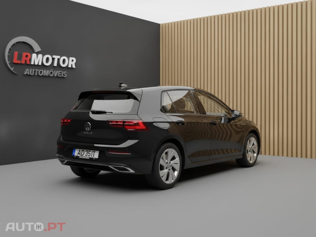 Volkswagen Golf 2.0 TDI Style DSG — fotografia 3