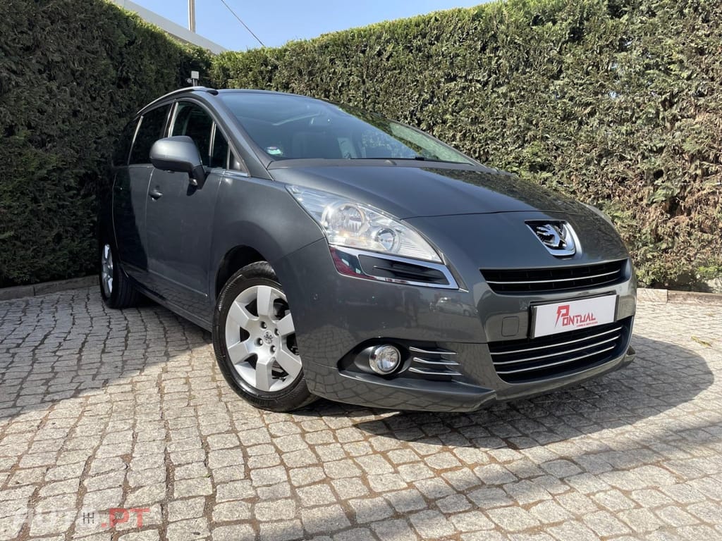 Peugeot 5008 1.6 E-HDi 7L Allure 2-Tronic
