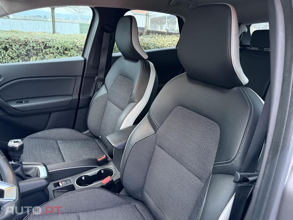 Renault Captur 1.3 TCe Exclusive