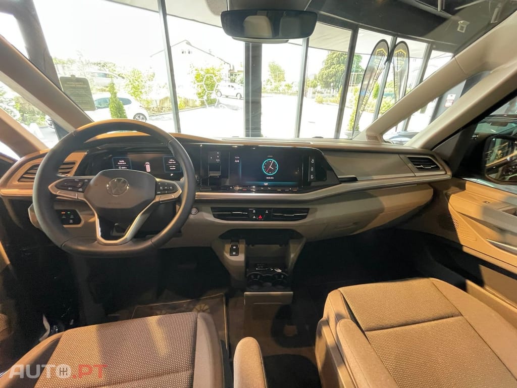Volkswagen Multivan 2.0 TDI BM Longa Comfortline DSG