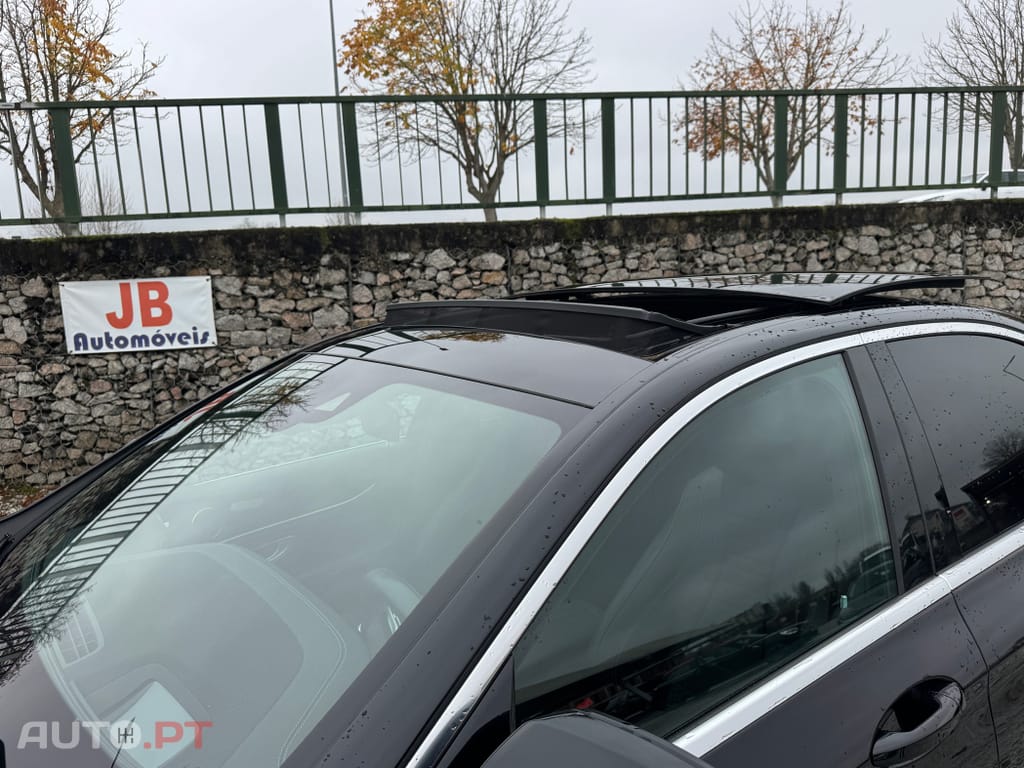 Mercedes-Benz E 300 de AMG Line