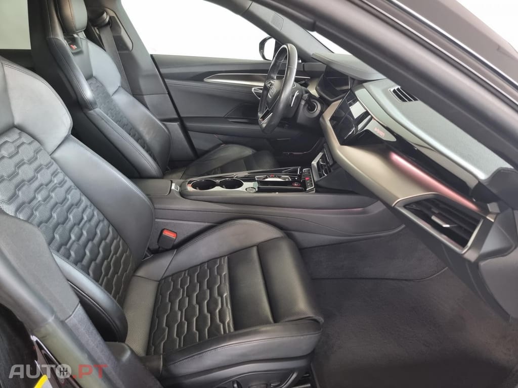 Audi RS E-Tron GT quattro