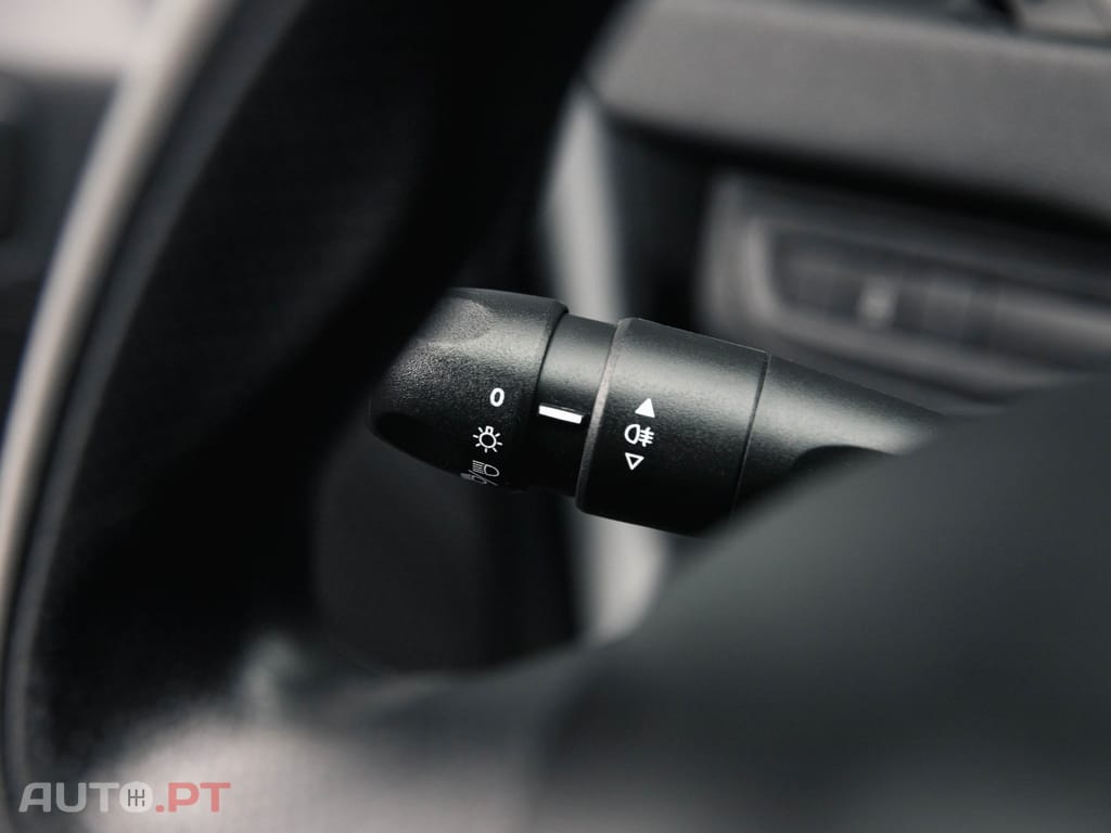 Peugeot 208 1.2 VTi Access