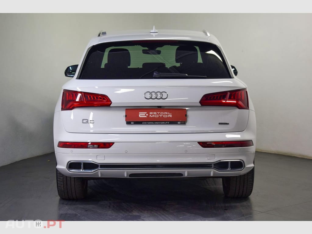 Audi Q5 Audi Q5 55 TFSIe quattro S line S tronic