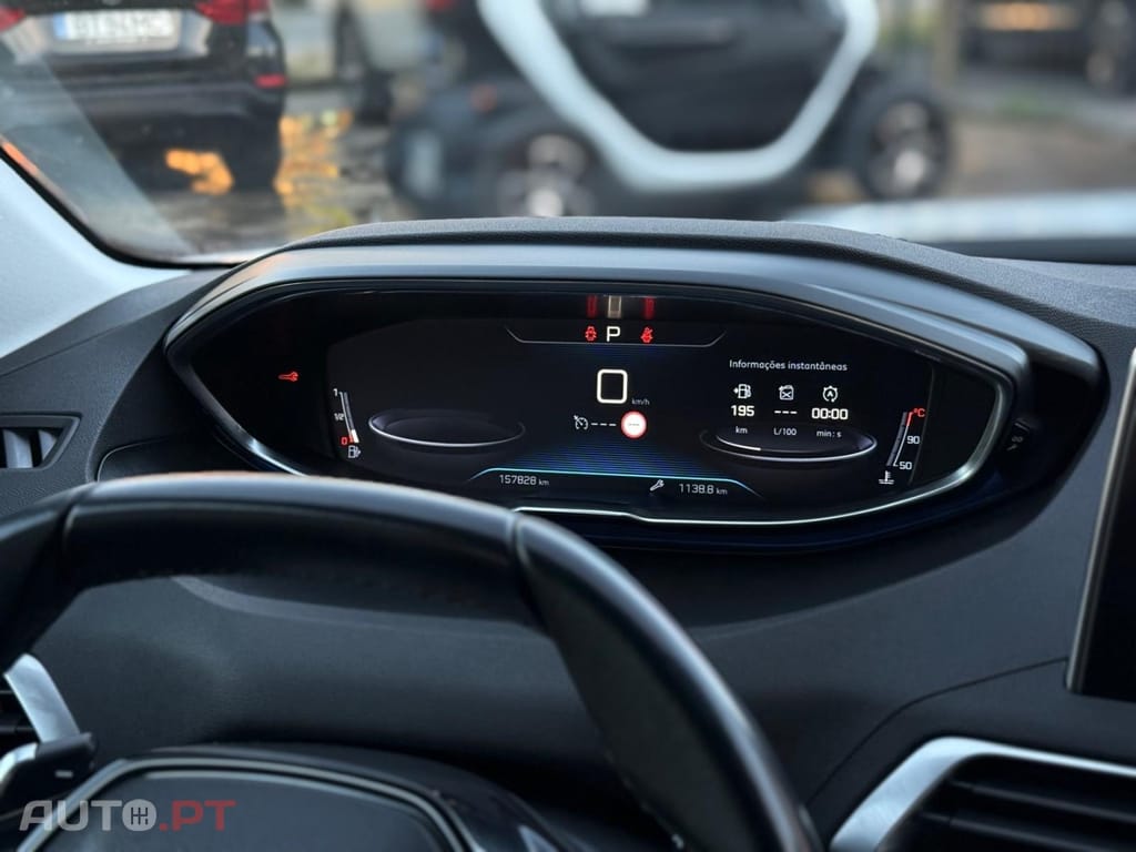 Peugeot 3008 1.5 BlueHDi Active Pack EAT8