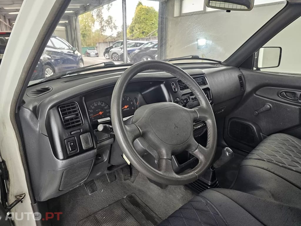 Mitsubishi L200  Turbo