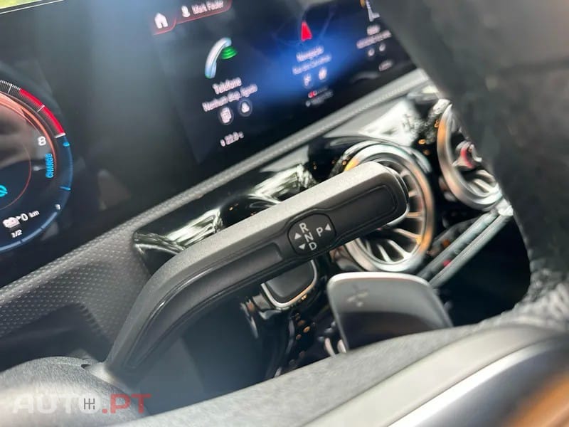 Mercedes-Benz CLA 250 e AMG Line