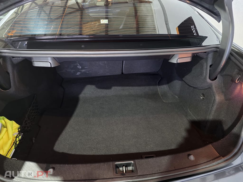 Mercedes-Benz E 350 CDi Avantgarde BlueEfficiency (2009-2011)