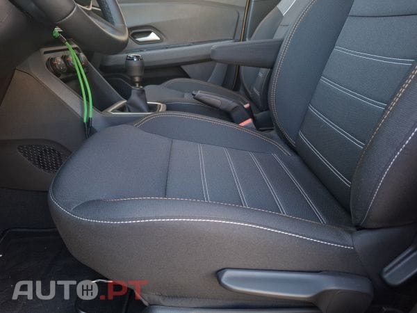 Dacia Sandero ECO-G 100 Bi-Fuel Stepway Essential — fotografia 15