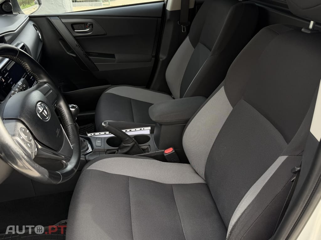 Toyota Auris 1.4 D-4D