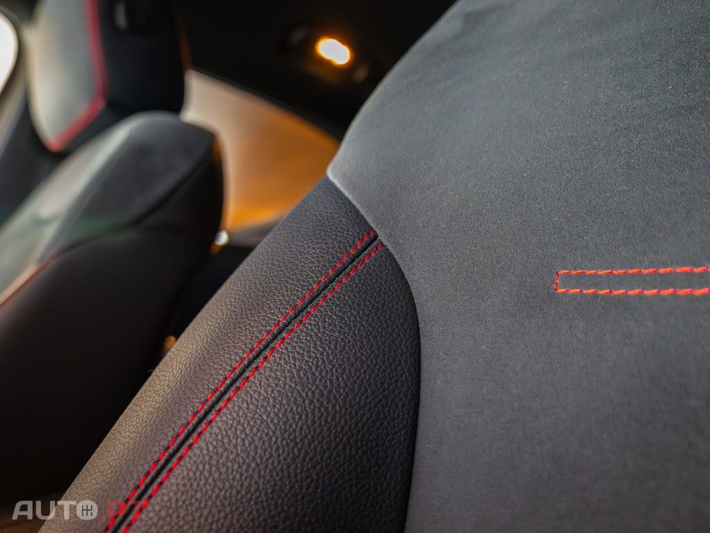Mercedes-Benz A 250 e AMG Line
