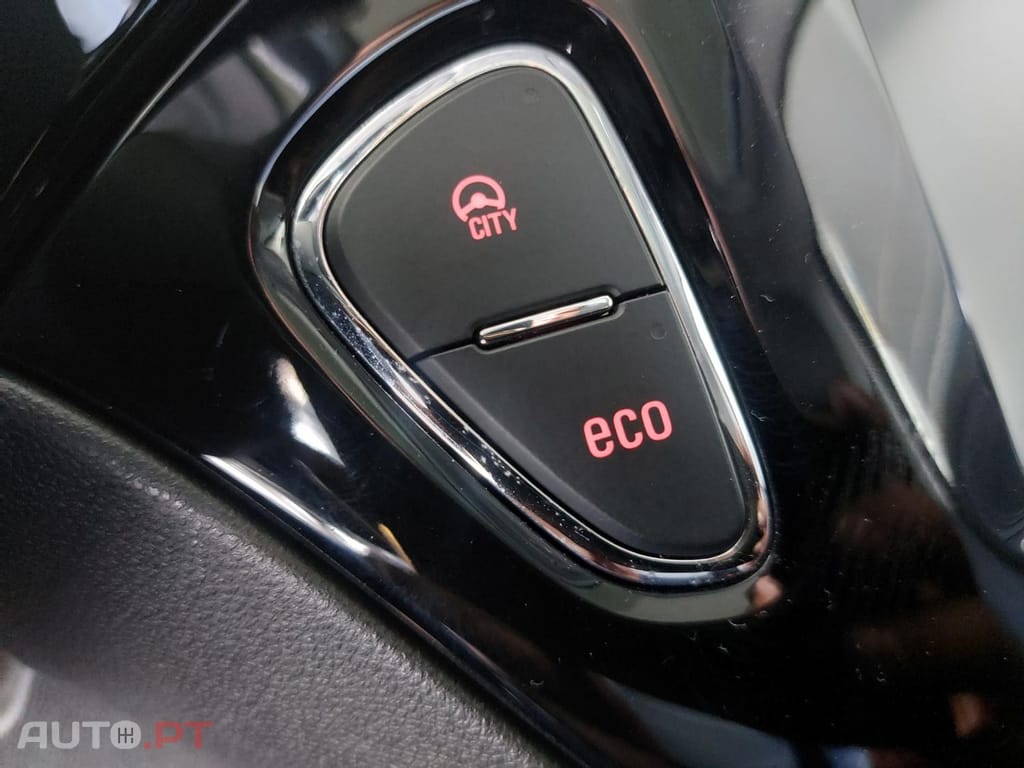 Opel Adam 1.2 Glam