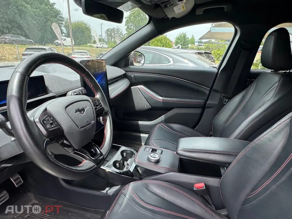 Ford Mustang Mach-E 98.7 kWh Premium