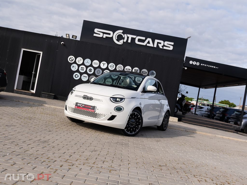 Fiat 500e 42kWh la Prima (by Bocelli)
