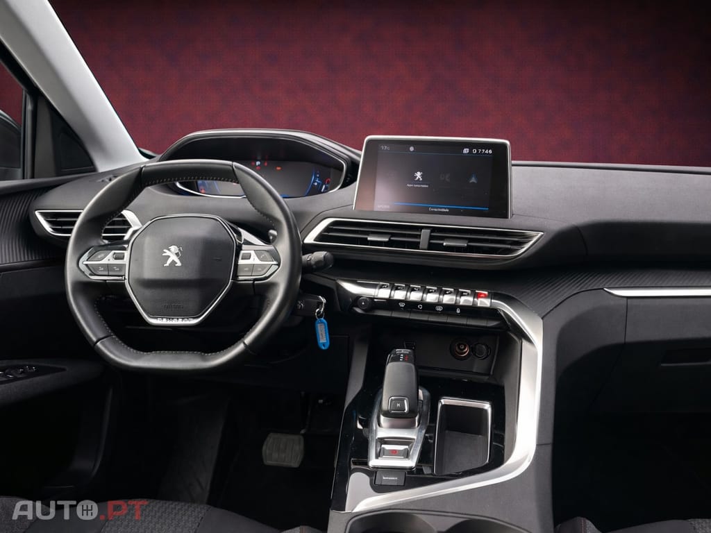 Peugeot 3008 1.2 PureTech I-Cockpit Navi EAT8