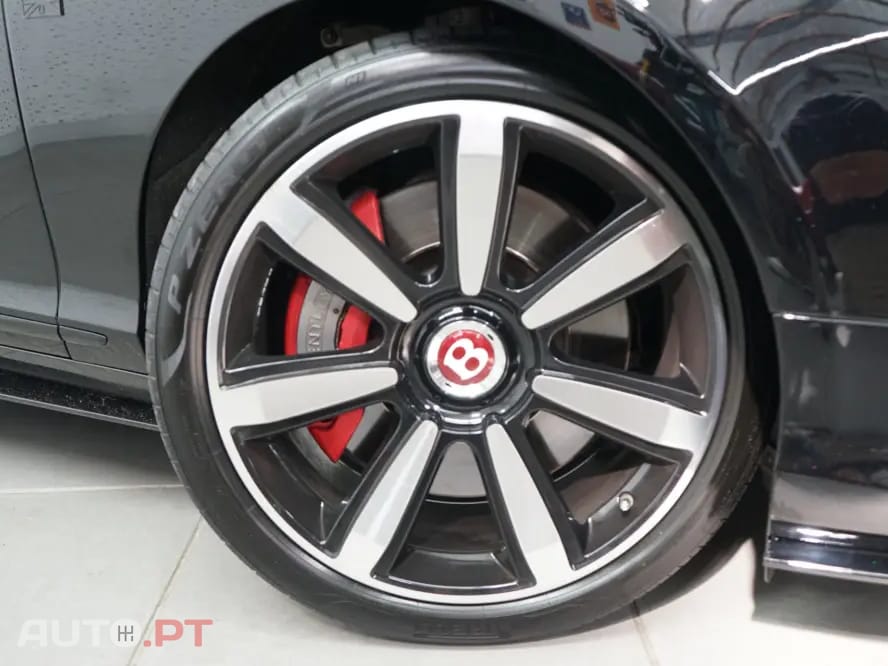 Bentley Continental GT V8