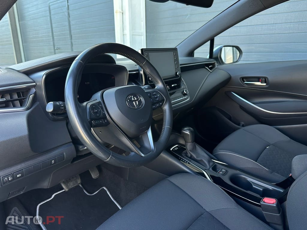 Toyota Corolla 1.8 Hybrid Comfort+P.Sport