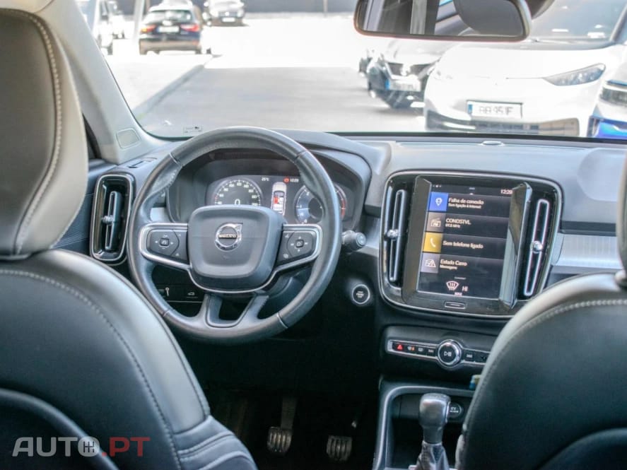 Volvo XC40 2.0 D3 Momentum