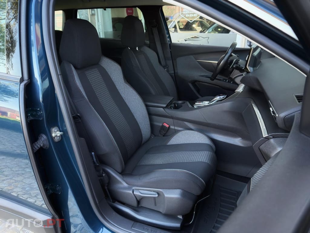 Peugeot 5008 1.5 BlueHDi Active Pack EAT8