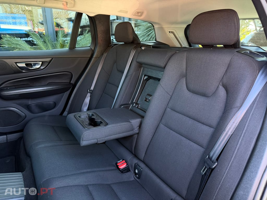 Volvo V60 2.0 T6 AWD TE Inscription Expression