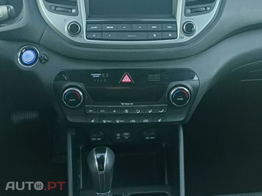 Hyundai Tucson blue 1.7 CRDi 2WD DCT Premium