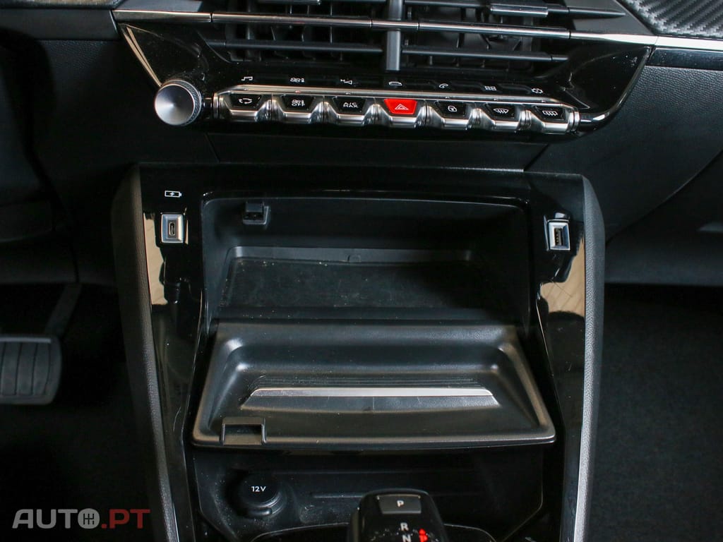 Peugeot 208 1.2 PureTech Allure EAT8