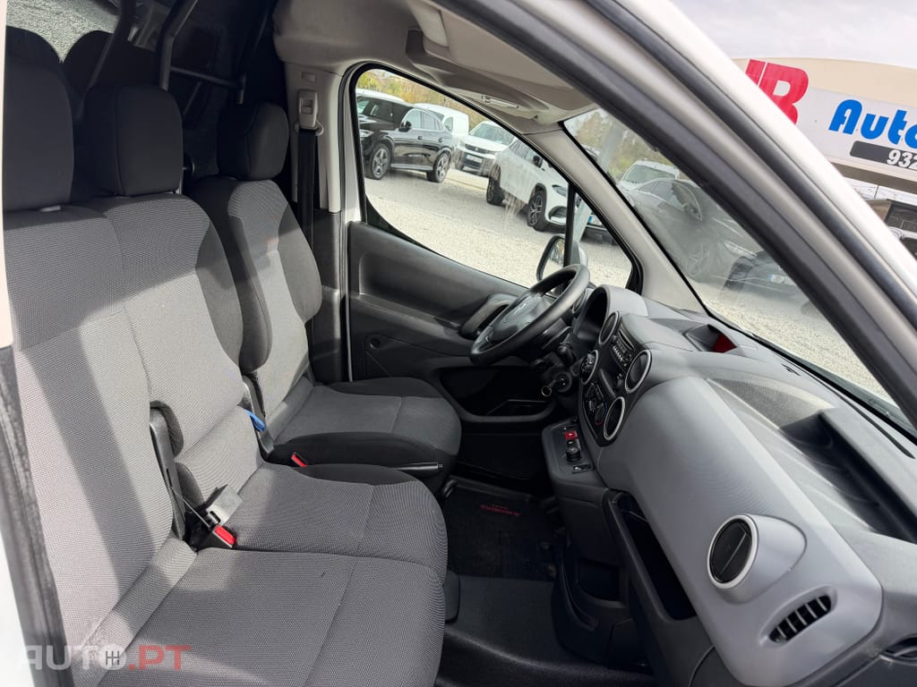 Citroen Berlingo 1.6 BlueHDI 3LUG Automática