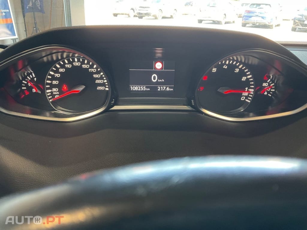 Peugeot 308 PureTech 110 Stop & Start Allure