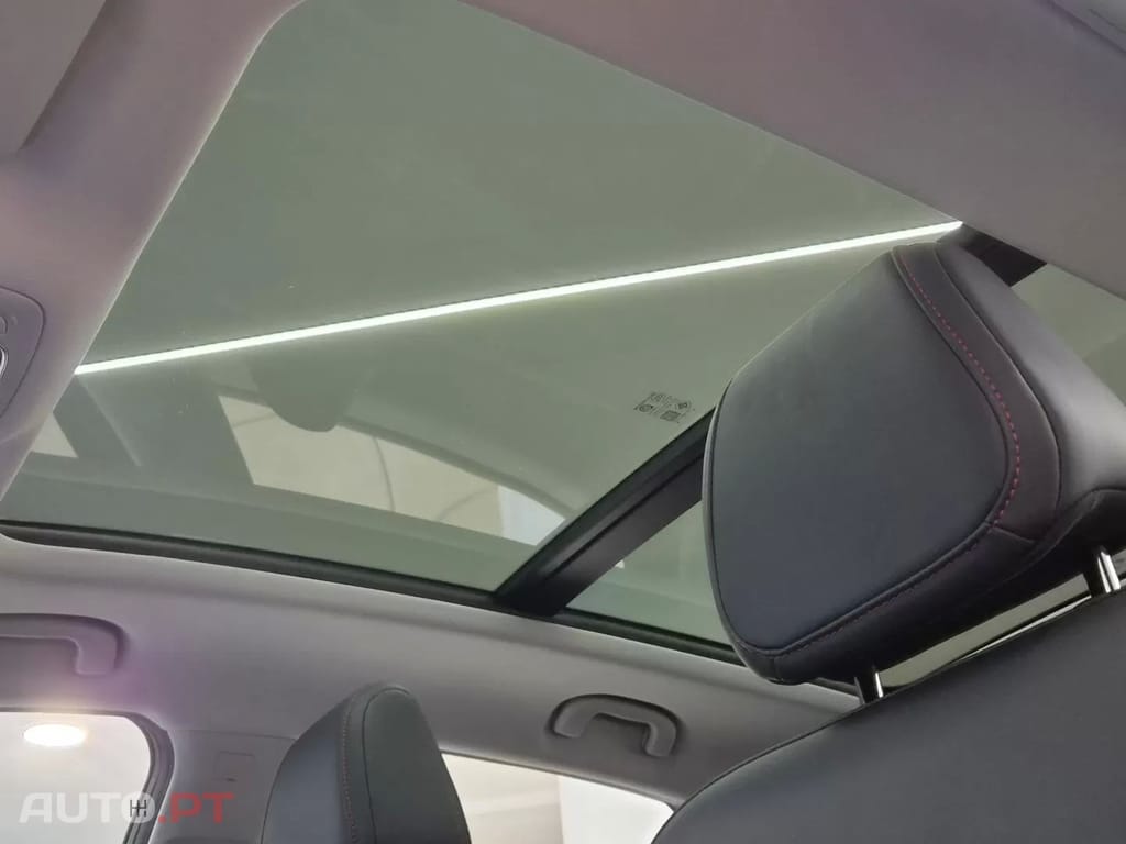 MG ZS EV LUXURY 72 KWH