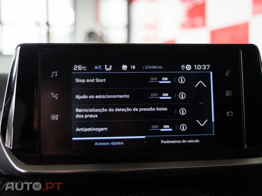 Peugeot 2008 PureTech 130 EAT8 Allure
