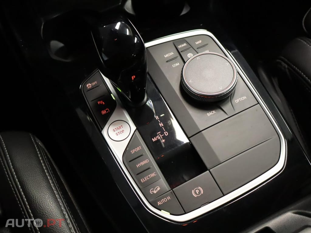 BMW X3 xDrive30e Auto — fotografia 17