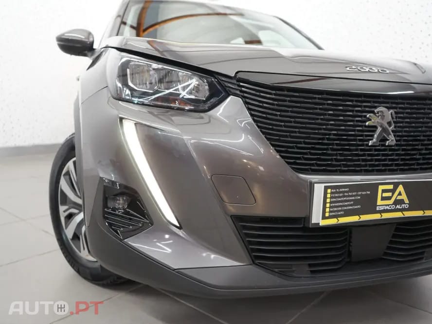 Peugeot 2008 PureTech 100 Style