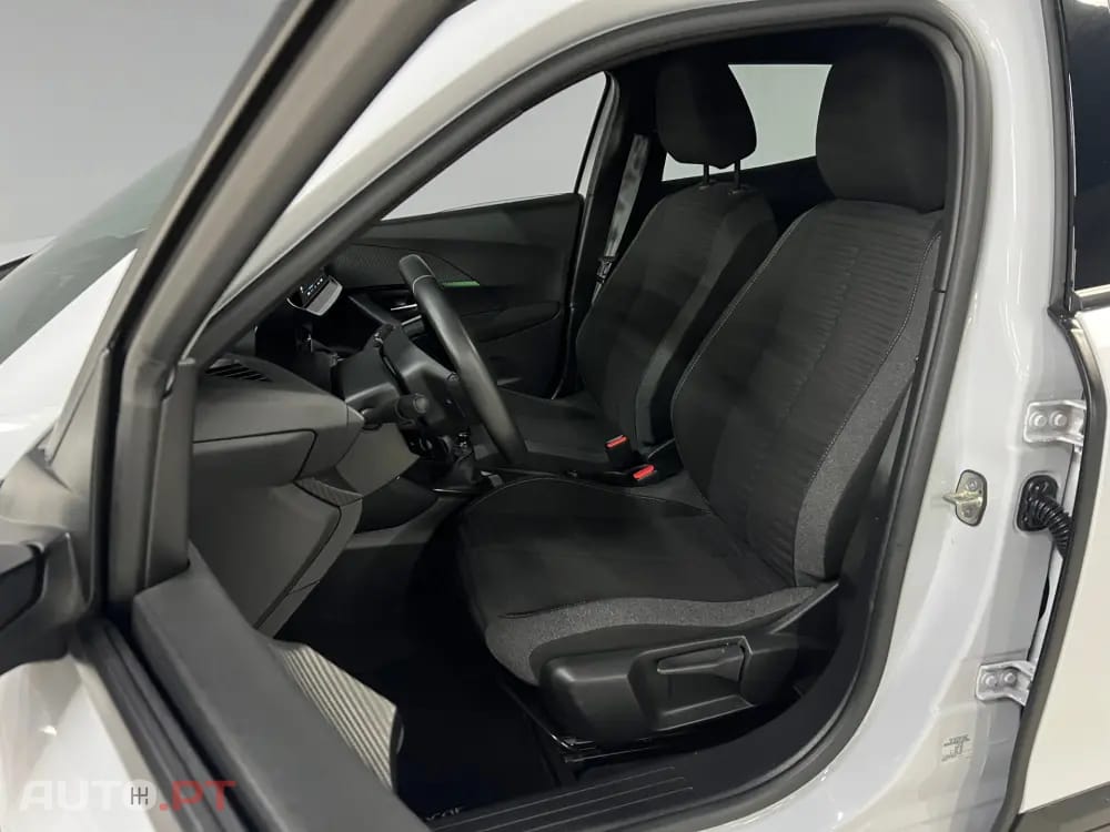 Peugeot 2008 1.2 PureTech Active Pack