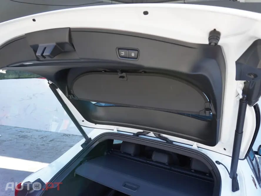 Maserati Grecale Folgore