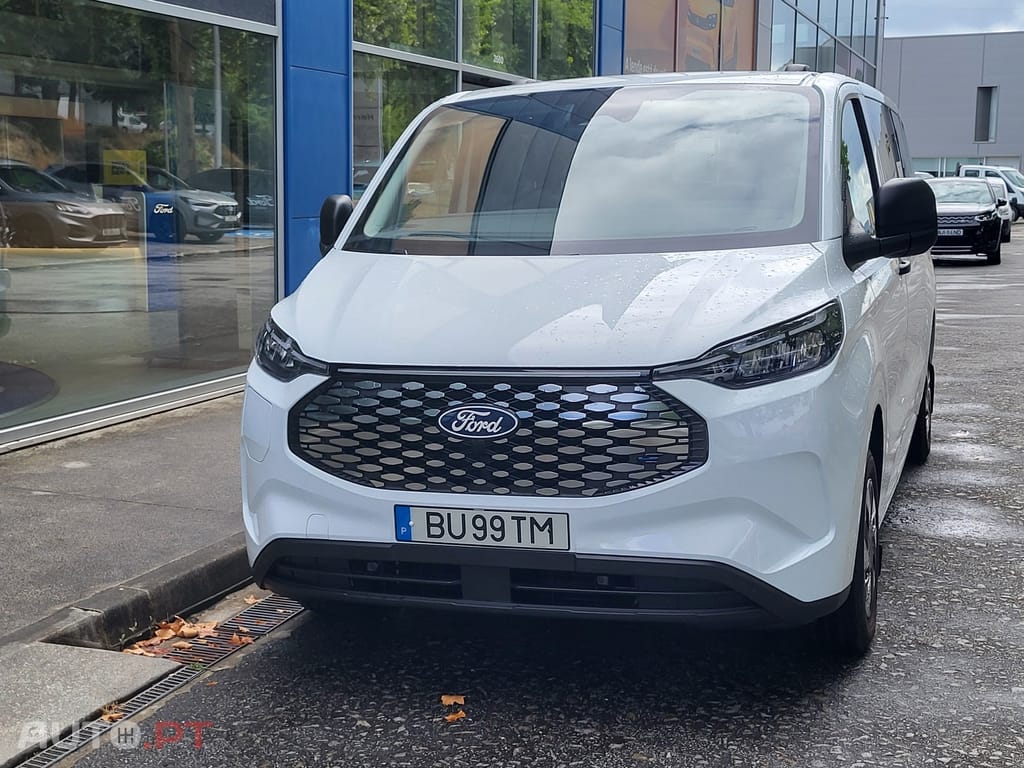 Ford Transit Custom 340 L2 Kombi Trend BEV 83kWh
