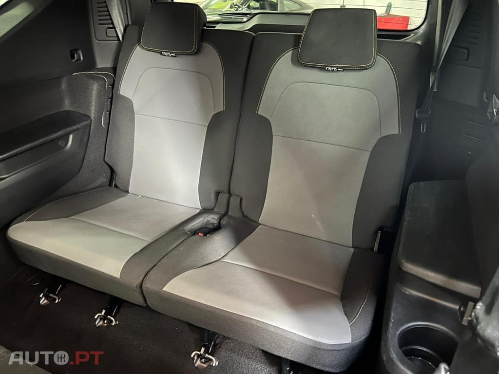 Dacia Jogger ECO-G 100 Bi-Fuel Essential 7 lugares