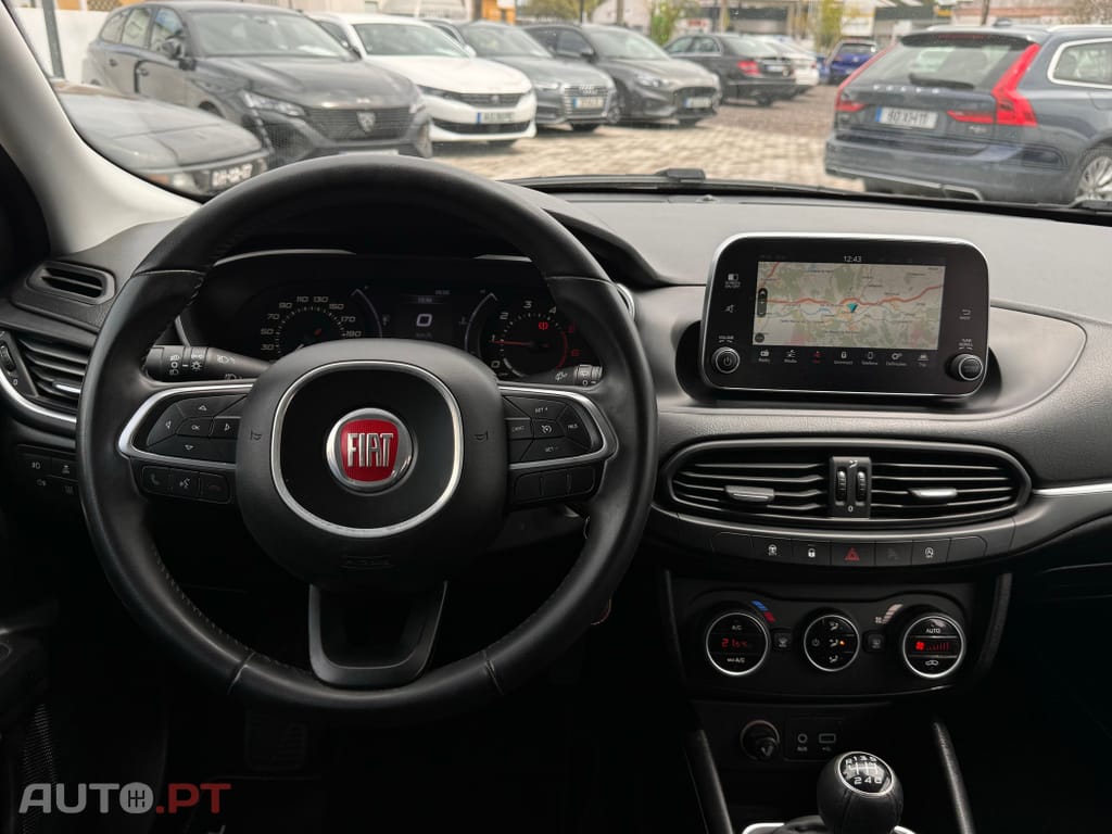 Fiat Tipo 1.6 M-Jet Lounge