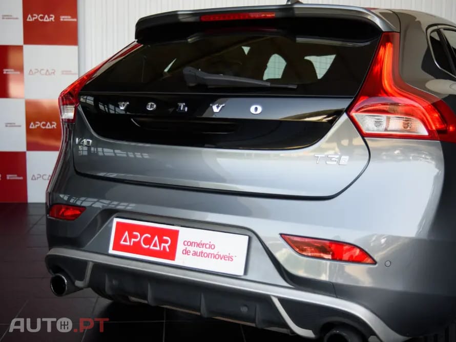 Volvo V40 1.5 T3 Sport Edition R Geartronic