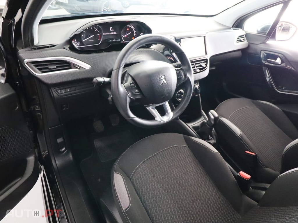 Peugeot 208 1.2 PureTech Style