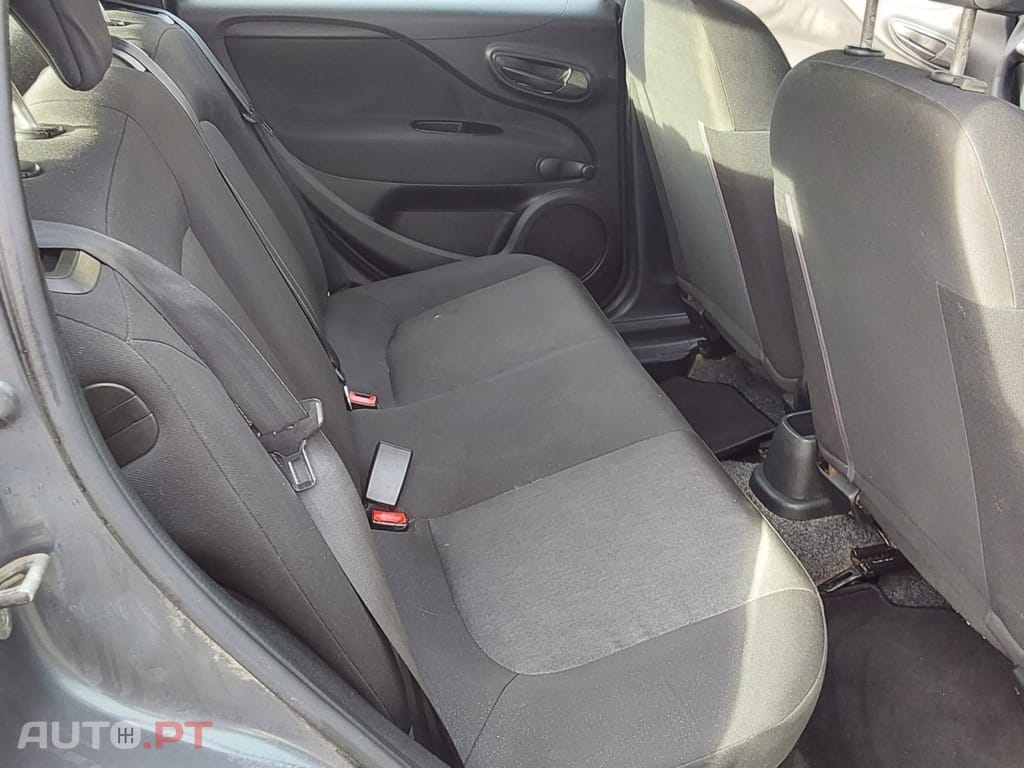 Fiat Punto 1.3 M-Jet Lounge S&S