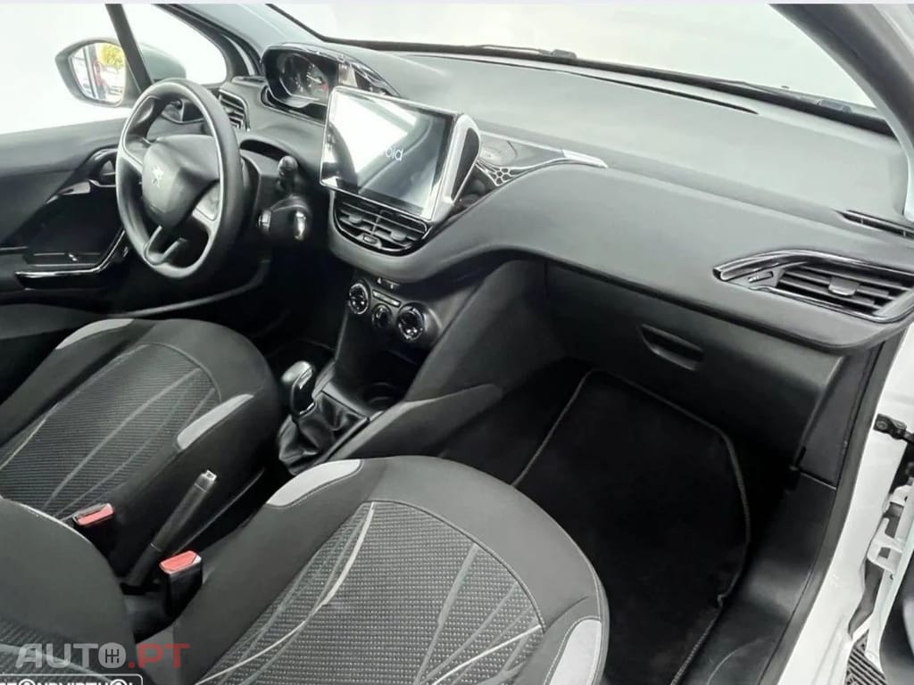Peugeot 208 1.6 BlueHDi Active