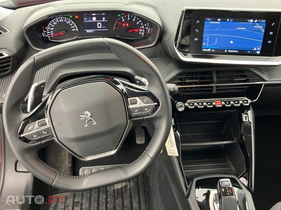 Peugeot 2008 1.2 PureTech Active Pack EAT8